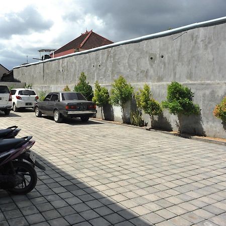 Airy Denpasar Barat Gunung Soputan Gang Segina 3B Bali Denpasar (Bali) Exterior photo