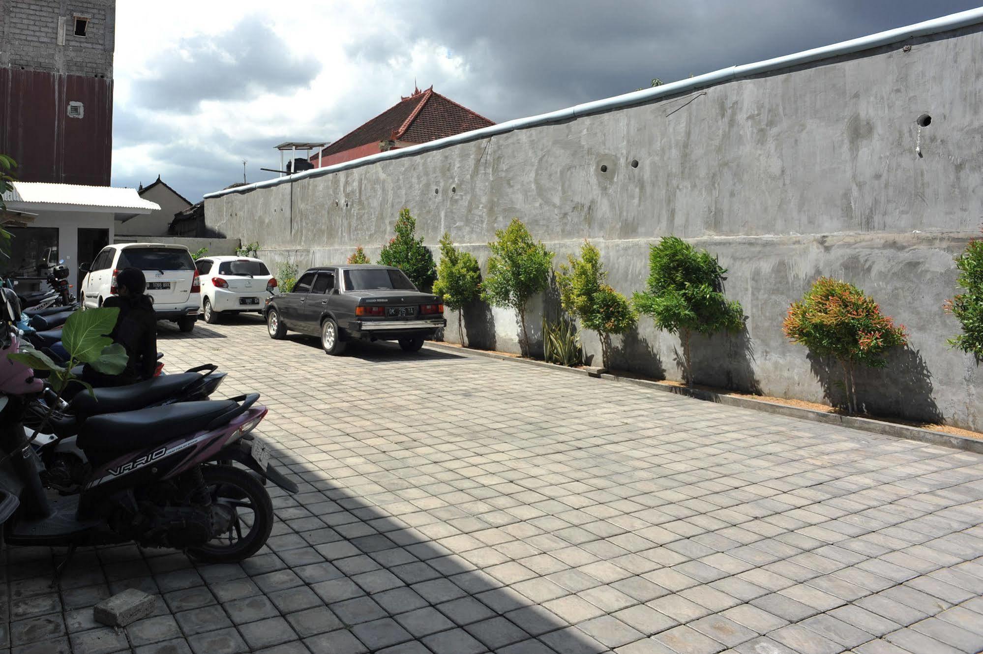 Airy Denpasar Barat Gunung Soputan Gang Segina 3B Bali Denpasar (Bali) Exterior photo